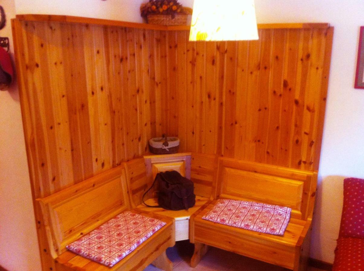 Holiday home Rododendro *